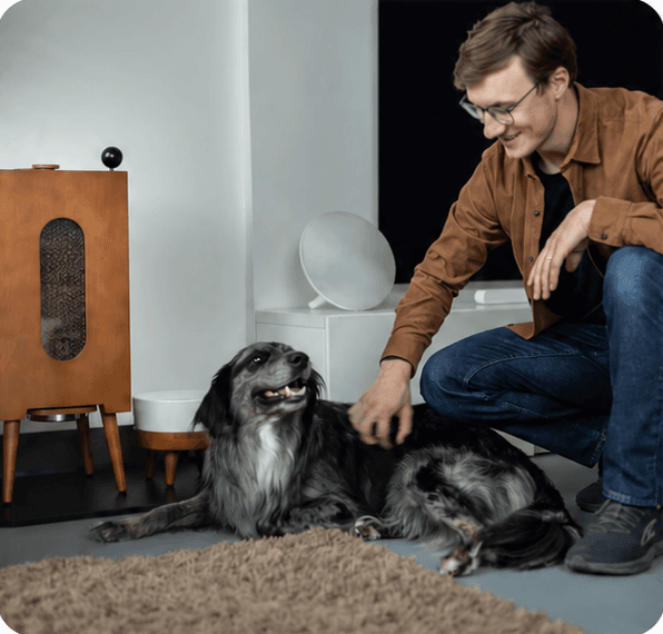 Field Day founder at home with his dog